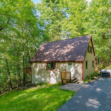 Modern Chalet Cabin W Hot Tub, Deck&Grill, & Wifi! Inwood Esterno foto