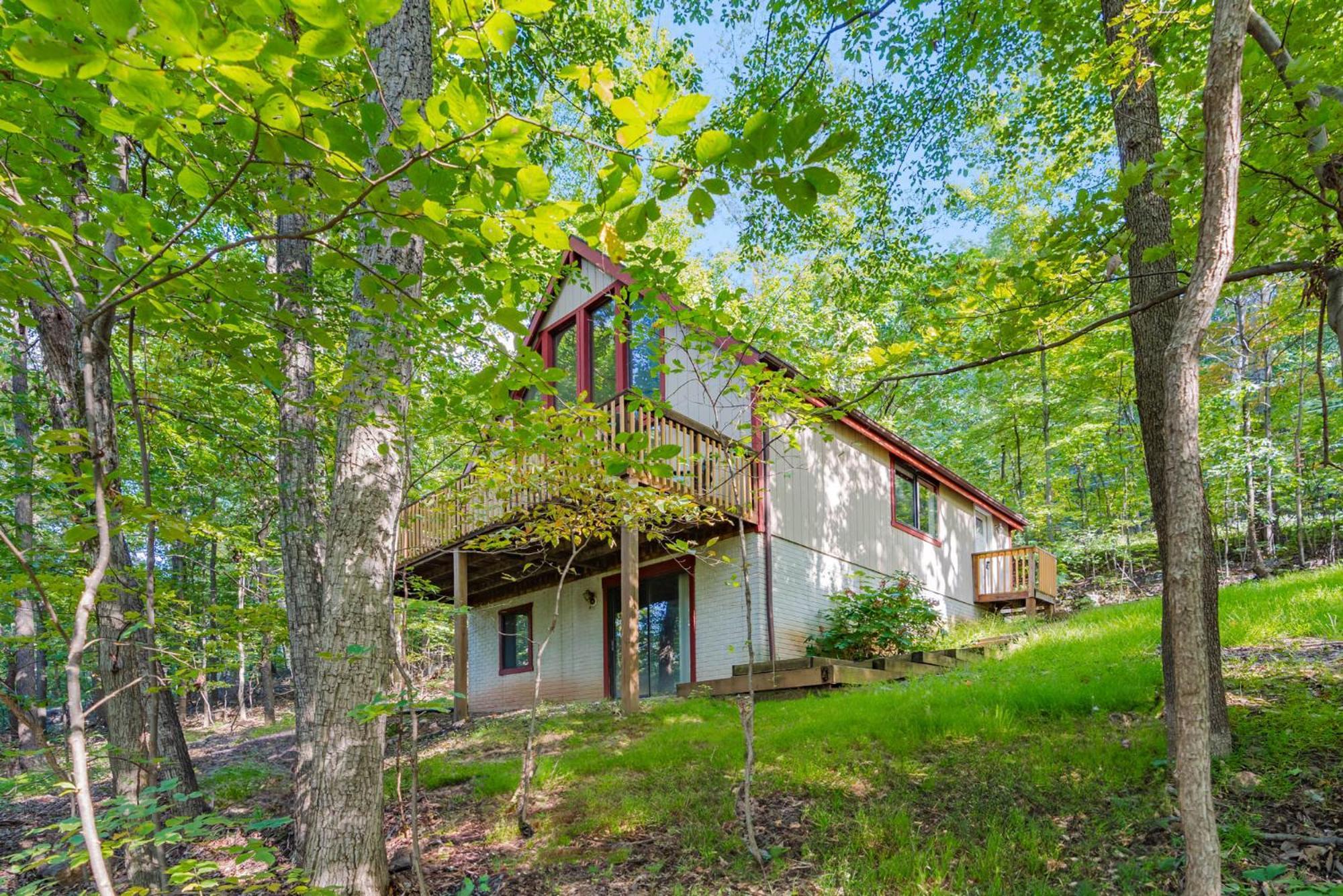 Modern Chalet Cabin W Hot Tub, Deck&Grill, & Wifi! Inwood Esterno foto