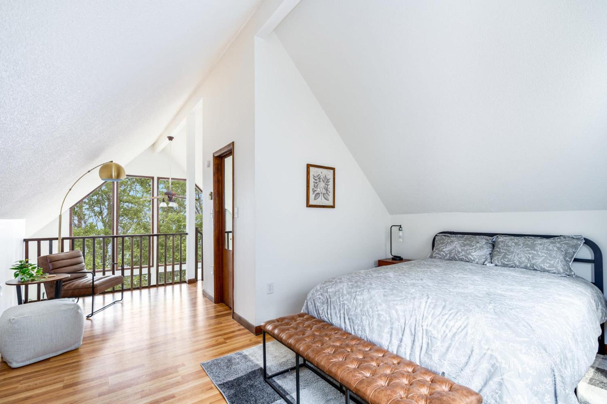 Modern Chalet Cabin W Hot Tub, Deck&Grill, & Wifi! Inwood Esterno foto