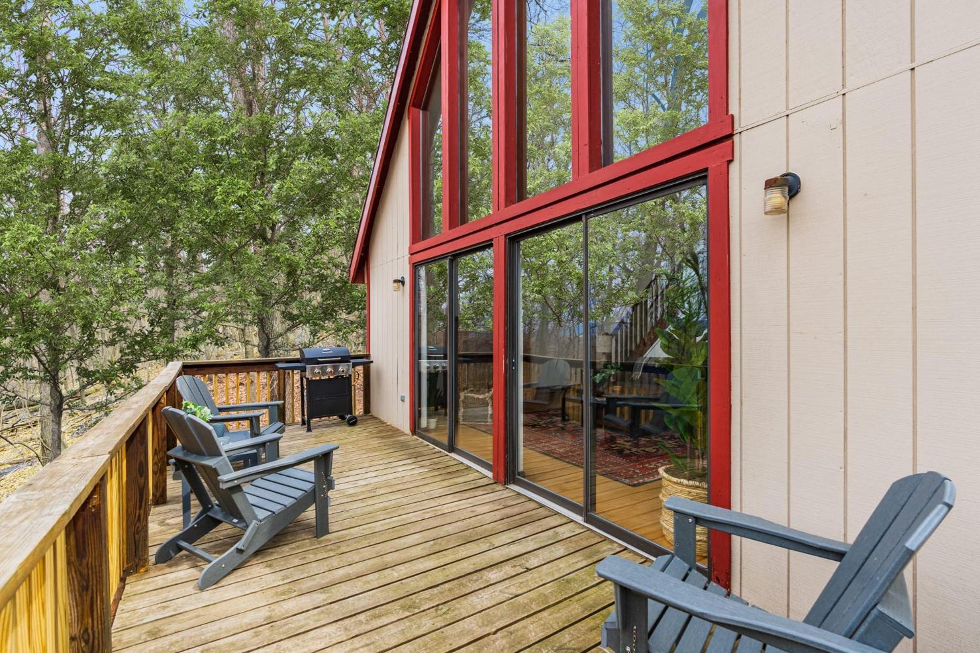 Modern Chalet Cabin W Hot Tub, Deck&Grill, & Wifi! Inwood Esterno foto
